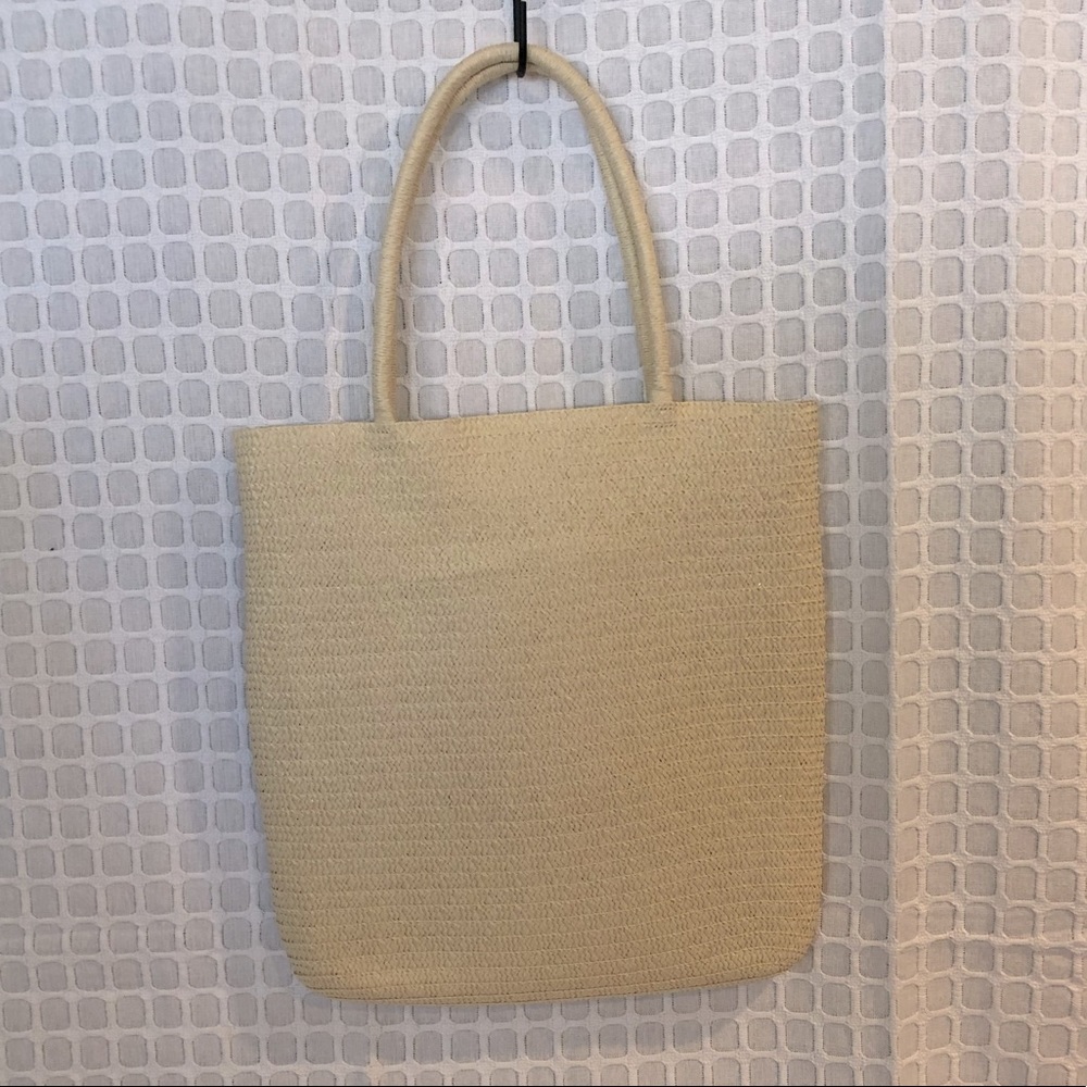 Woven tote bag